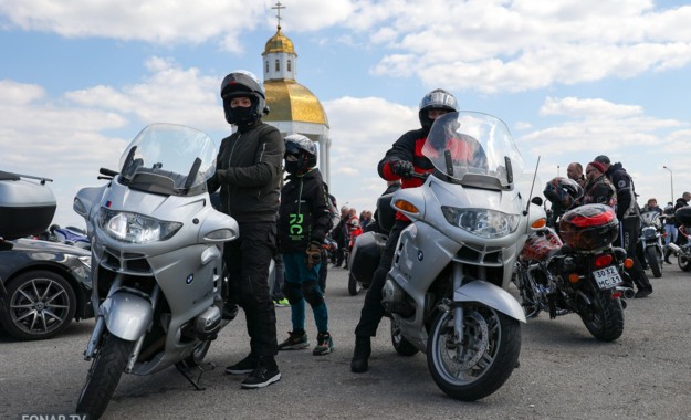 Более 300 мотоциклистов открыли новый мотосезон в Белгородской области