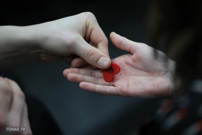 Фото из репортажа «Фонаря» стало обложкой нового альбома «Бонда с кнопкой»