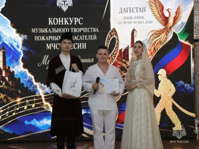 Старооскольский пожарный с песней о России победил на всероссийском музыкальном конкурсе МЧС
