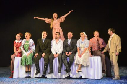 Культурный эксперимент. Как «Фонарь» сделал белгородцев «абсолютно счастливыми людьми»