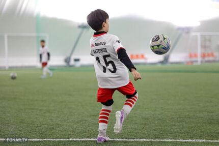 Большой спорт с малых лет. Как тренируются будущие футболисты